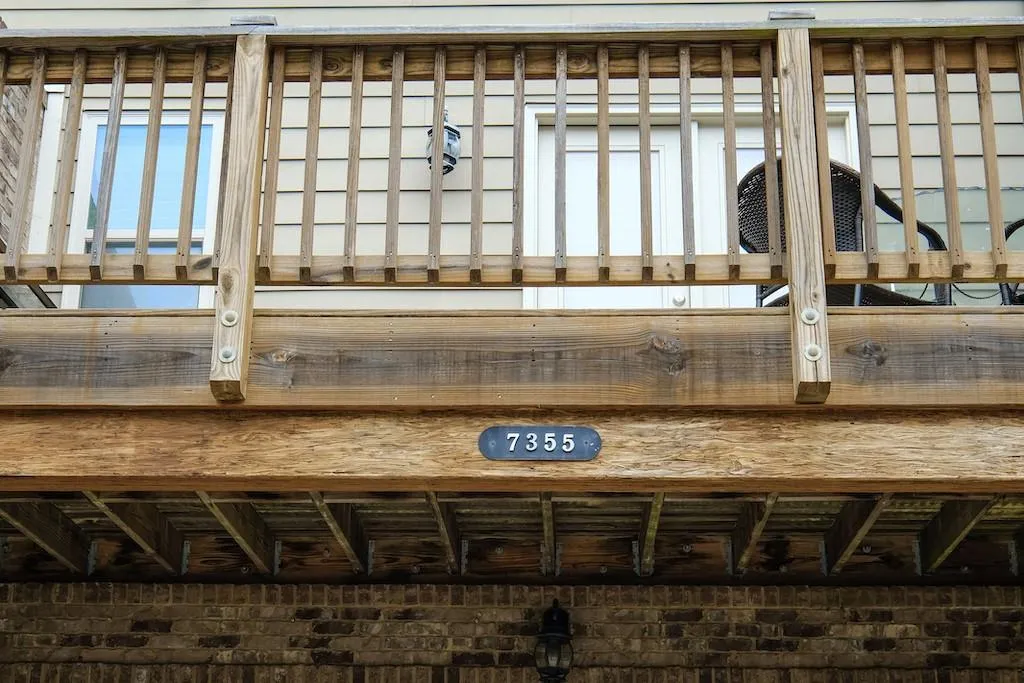 7355 Glisten Avenue, Atlanta, Georgia 30328, 3 Bedrooms Bedrooms, ,3 BathroomsBathrooms,Residential,Sold,7355 Glisten Avenue,6894386