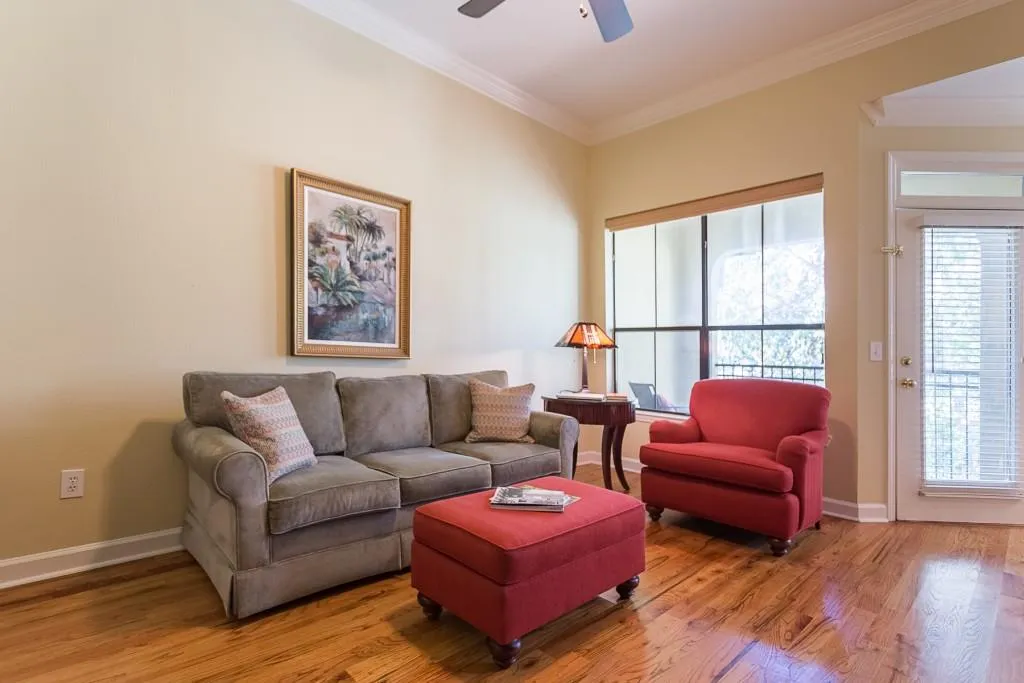 3777 Peachtree Road Unit 1133, Brookhaven, Georgia 30319, 1 Bedroom Bedrooms, ,1 BathroomBathrooms,Residential,Sold,3777 Peachtree Road Unit 1133,5928037