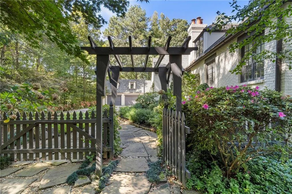 Guest entrance to garden sanctuary.