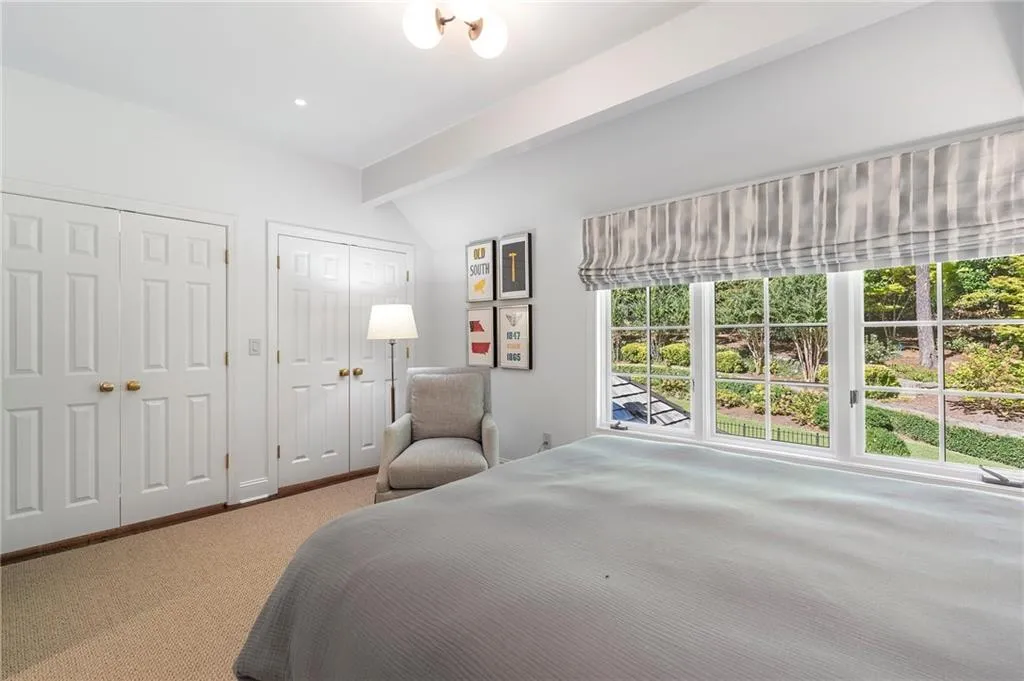 5595 Cross Gate Drive, Atlanta, Georgia 30327, 6 Bedrooms Bedrooms, ,5 BathroomsBathrooms,Residential,Sold,5595 Cross Gate Drive,7473464