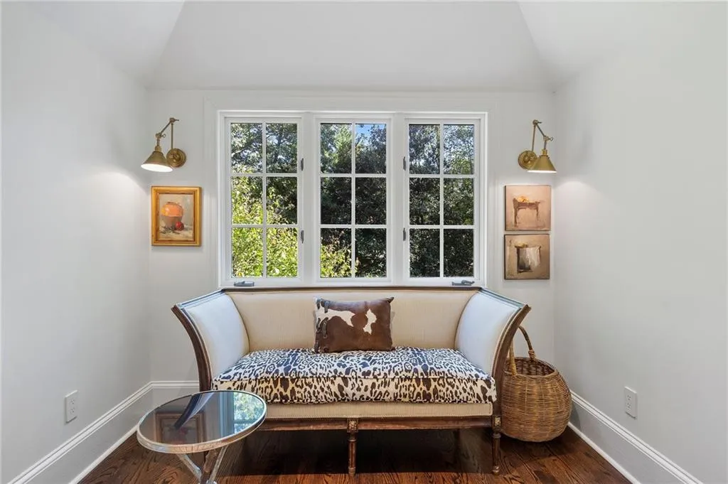 5595 Cross Gate Drive, Atlanta, Georgia 30327, 6 Bedrooms Bedrooms, ,5 BathroomsBathrooms,Residential,Sold,5595 Cross Gate Drive,7473464