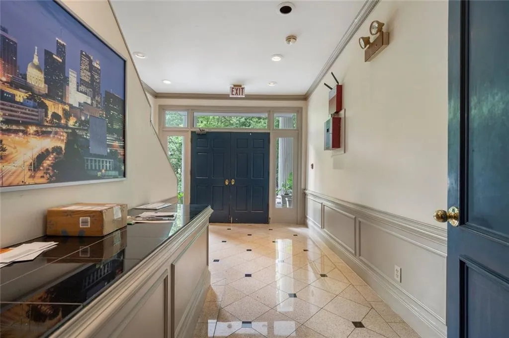 893 Ne Piedmont Avenue Ne Unit 3, Atlanta, Georgia 30309, 1 Bedroom Bedrooms, ,1 BathroomBathrooms,Residential,For Sale,893 Ne Piedmont Avenue Ne Unit 3,7589858