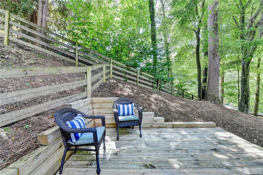 135 River Landing Ne, Atlanta, Georgia 30350, 5 Bedrooms Bedrooms, ,4 BathroomsBathrooms,Residential,For Sale,135 River Landing Ne,7630187