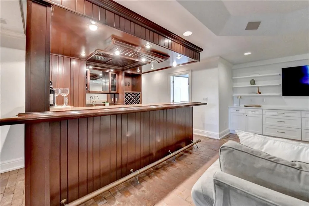 135 River Landing Ne, Atlanta, Georgia 30350, 5 Bedrooms Bedrooms, ,4 BathroomsBathrooms,Residential,For Sale,135 River Landing Ne,7630187