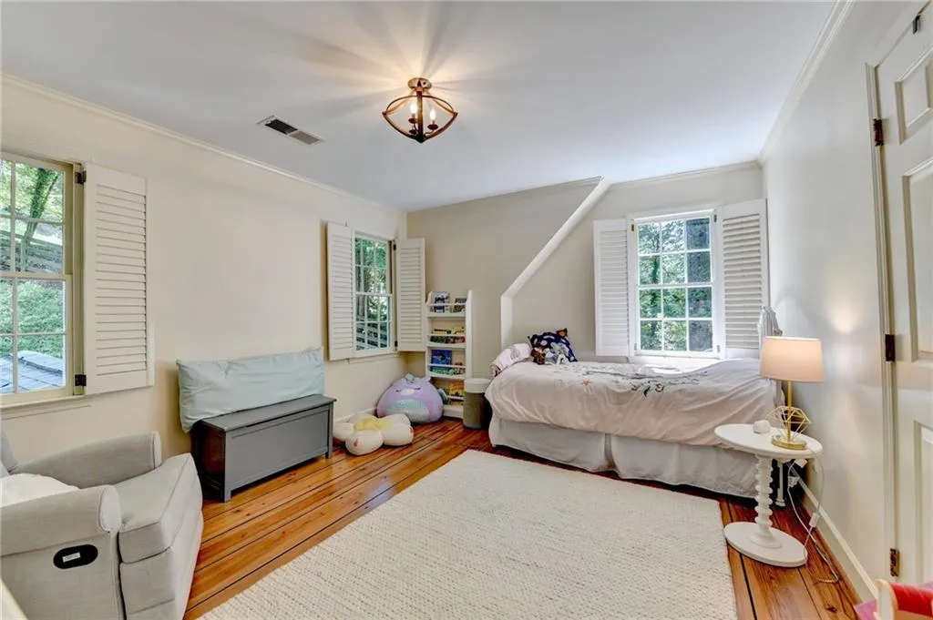 135 River Landing Ne, Atlanta, Georgia 30350, 5 Bedrooms Bedrooms, ,4 BathroomsBathrooms,Residential,For Sale,135 River Landing Ne,7630187