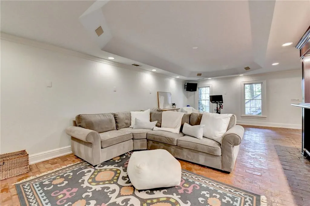 135 River Landing Ne, Atlanta, Georgia 30350, 5 Bedrooms Bedrooms, ,4 BathroomsBathrooms,Residential,For Sale,135 River Landing Ne,7630187