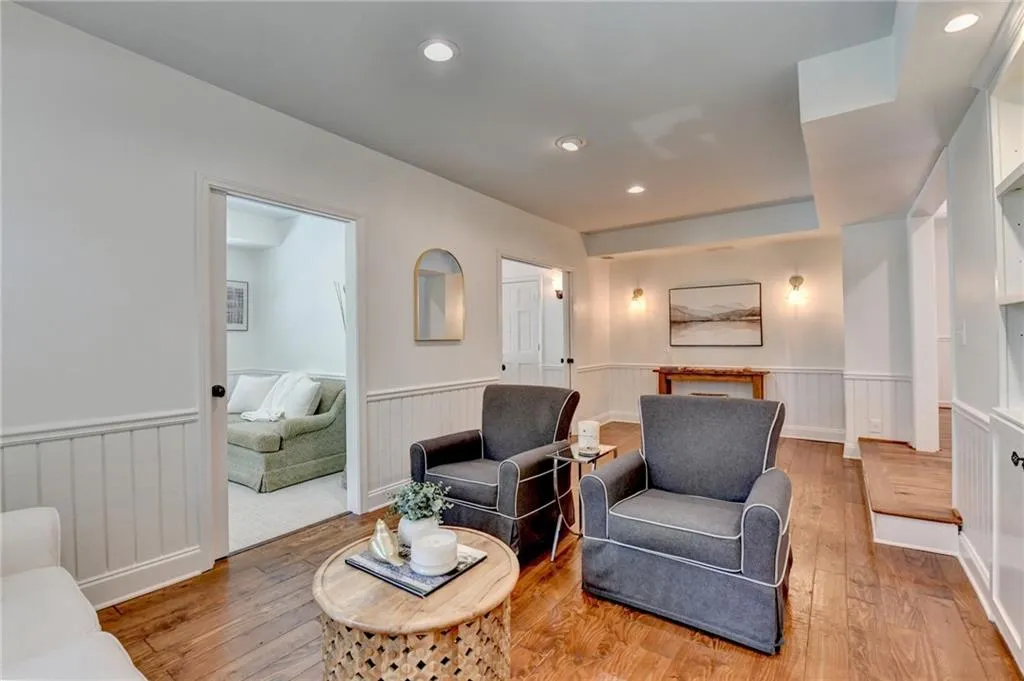 135 River Landing Ne, Atlanta, Georgia 30350, 5 Bedrooms Bedrooms, ,4 BathroomsBathrooms,Residential,For Sale,135 River Landing Ne,7630187