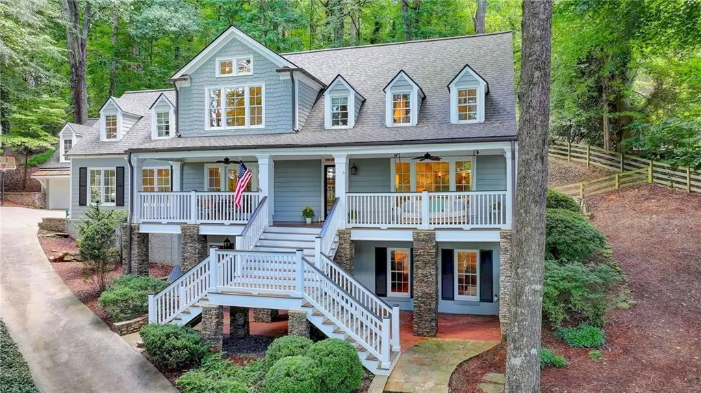 135 River Landing Ne, Atlanta, Georgia 30350, 5 Bedrooms Bedrooms, ,4 BathroomsBathrooms,Residential,For Sale,135 River Landing Ne,7630187