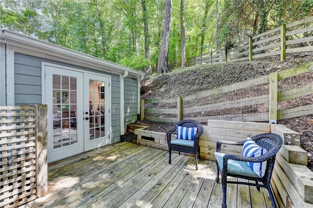 135 River Landing Ne, Atlanta, Georgia 30350, 5 Bedrooms Bedrooms, ,4 BathroomsBathrooms,Residential,For Sale,135 River Landing Ne,7630187