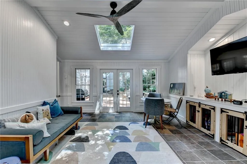 135 River Landing Ne, Atlanta, Georgia 30350, 5 Bedrooms Bedrooms, ,4 BathroomsBathrooms,Residential,For Sale,135 River Landing Ne,7630187
