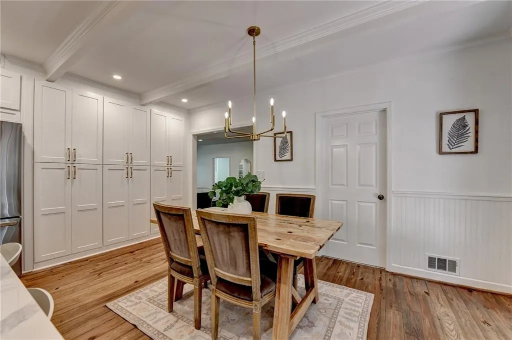 135 River Landing Ne, Atlanta, Georgia 30350, 5 Bedrooms Bedrooms, ,4 BathroomsBathrooms,Residential,For Sale,135 River Landing Ne,7630187