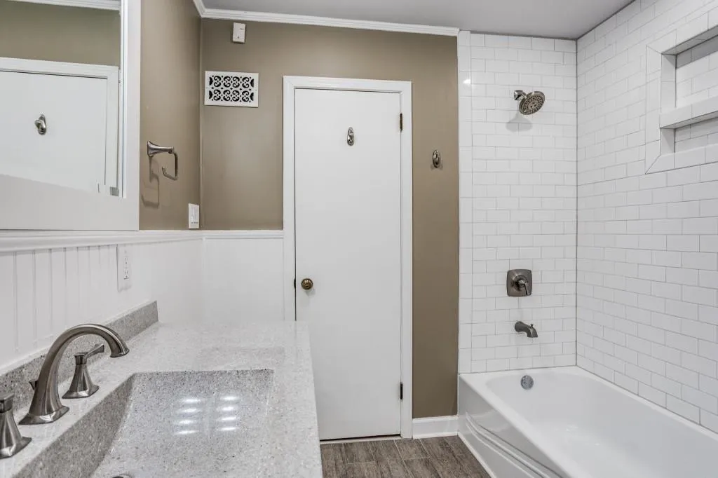 4825 Kendall Court, Atlanta, Georgia 30342, 3 Bedrooms Bedrooms, ,2 BathroomsBathrooms,Residential,Sold,4825 Kendall Court,7065140