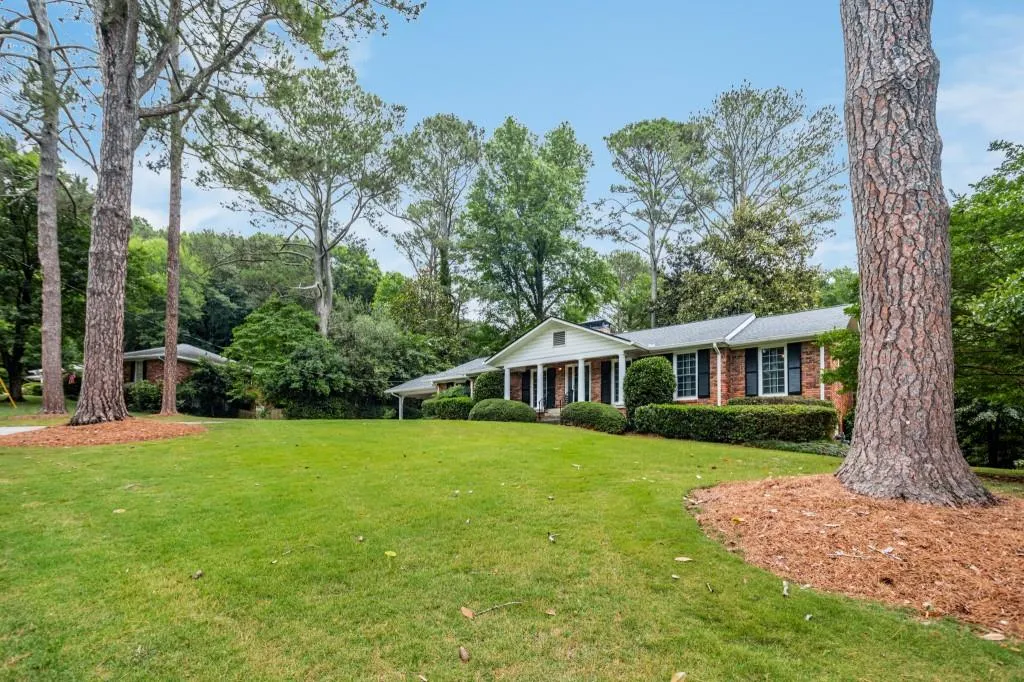4825 Kendall Court, Atlanta, Georgia 30342, 3 Bedrooms Bedrooms, ,2 BathroomsBathrooms,Residential,Sold,4825 Kendall Court,7065140
