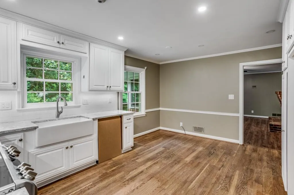4825 Kendall Court, Atlanta, Georgia 30342, 3 Bedrooms Bedrooms, ,2 BathroomsBathrooms,Residential,Sold,4825 Kendall Court,7065140