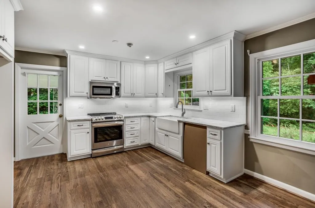 4825 Kendall Court, Atlanta, Georgia 30342, 3 Bedrooms Bedrooms, ,2 BathroomsBathrooms,Residential,Sold,4825 Kendall Court,7065140