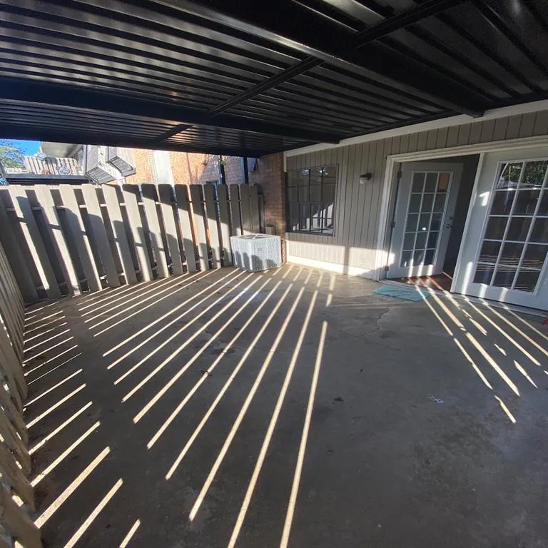 335 Winding River Dr. Unit F, Sandy Springs, Georgia 30350, 2 Bedrooms Bedrooms, ,2 BathroomsBathrooms,Residential,Sold,335 Winding River Dr. Unit F,6798009