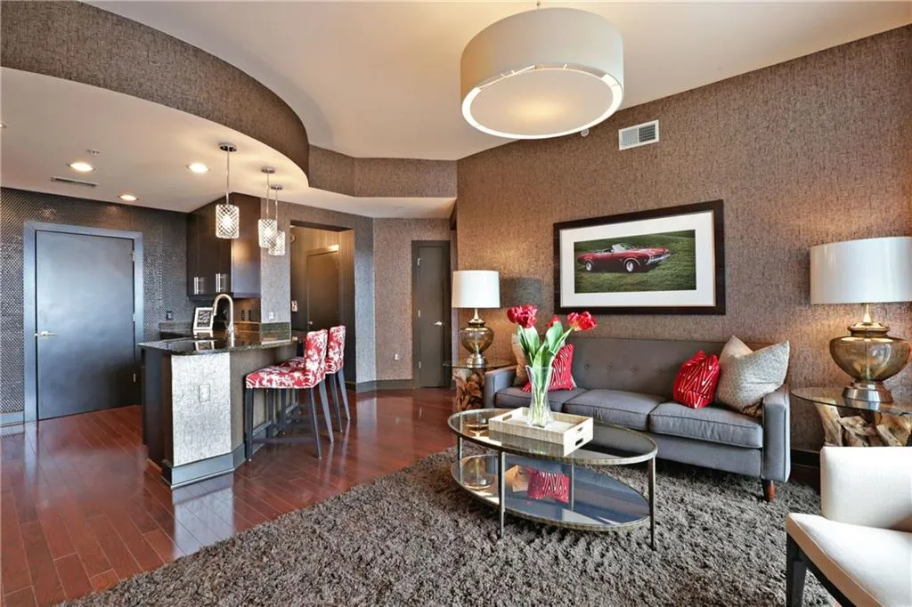 222 12th Street Ne Unit 1705, Atlanta, Georgia 30309, 2 Bedrooms Bedrooms, ,2 BathroomsBathrooms,Residential,Sold,222 12th Street Ne Unit 1705,5878040