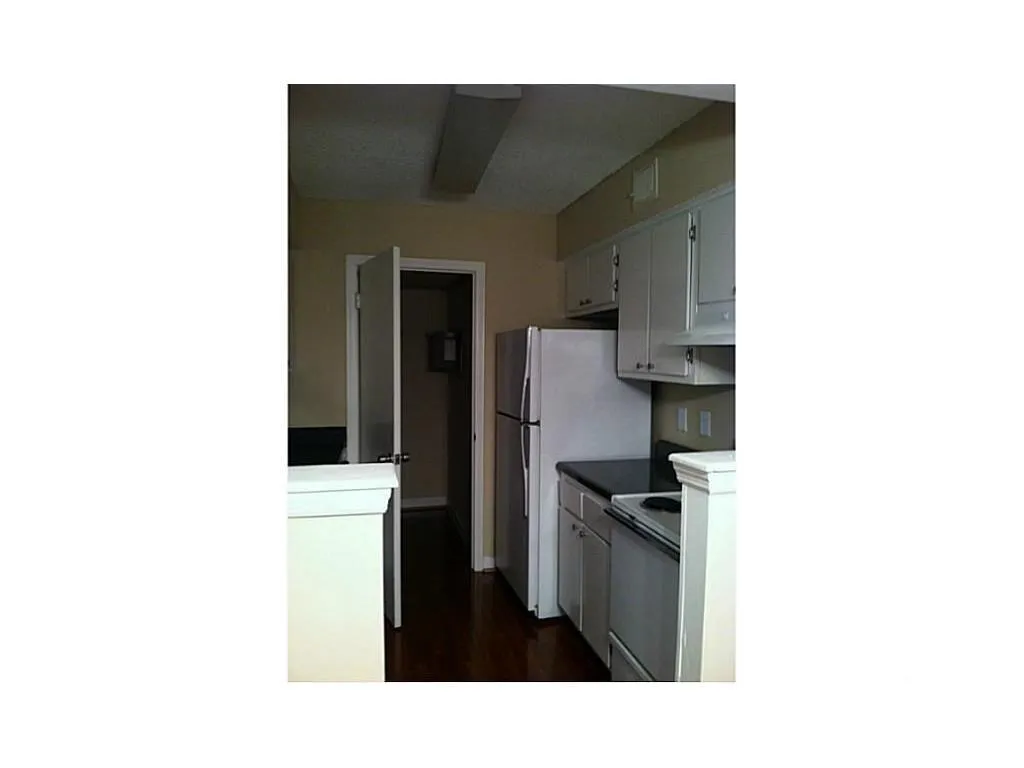 1613 Wingate Way, Sandy Springs, Georgia 30350, 2 Bedrooms Bedrooms, ,2 BathroomsBathrooms,Residential,Sold,1613 Wingate Way,5662225