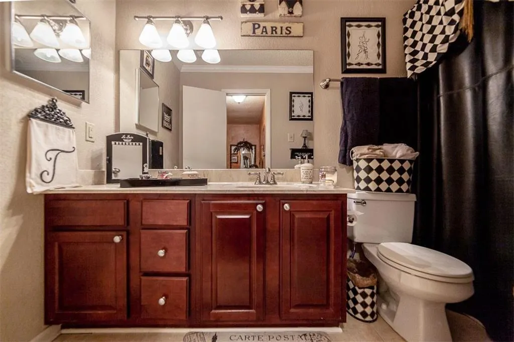 6900 Roswell Road Unit G1, Atlanta, Georgia 30328, 3 Bedrooms Bedrooms, ,2 BathroomsBathrooms,Residential,Sold,6900 Roswell Road Unit G1,6129565