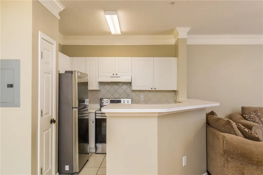 5559 Glenridge Drive Unit 1305, Atlanta, Georgia 30342, 1 Bedroom Bedrooms, ,1 BathroomBathrooms,Residential,Sold,5559 Glenridge Drive Unit 1305,6968909