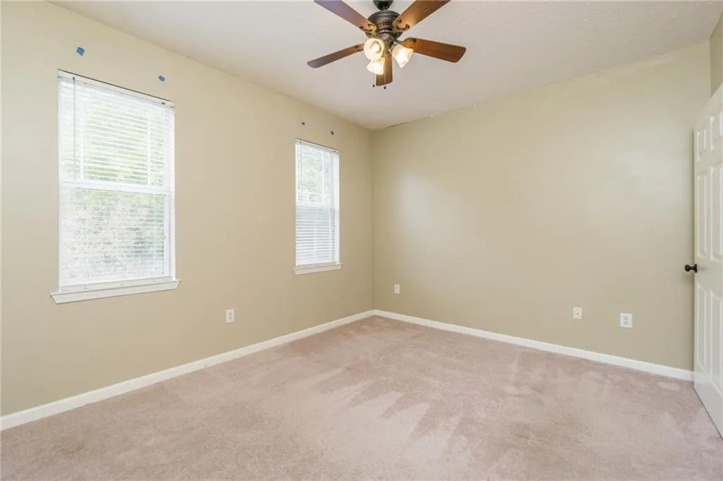 5559 Glenridge Drive Unit 1305, Atlanta, Georgia 30342, 1 Bedroom Bedrooms, ,1 BathroomBathrooms,Residential,Sold,5559 Glenridge Drive Unit 1305,6968909