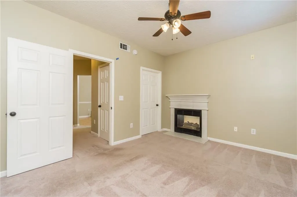 5559 Glenridge Drive Unit 1305, Atlanta, Georgia 30342, 1 Bedroom Bedrooms, ,1 BathroomBathrooms,Residential,Sold,5559 Glenridge Drive Unit 1305,6968909