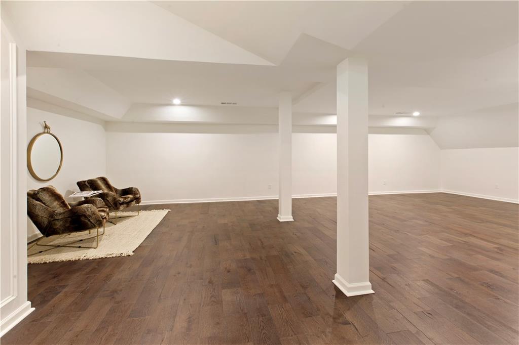 1000 Ridge Tarn, Sandy Springs, Georgia 30350, 5 Bedrooms Bedrooms, ,5 BathroomsBathrooms,Residential,Sold,1000 Ridge Tarn,7296775