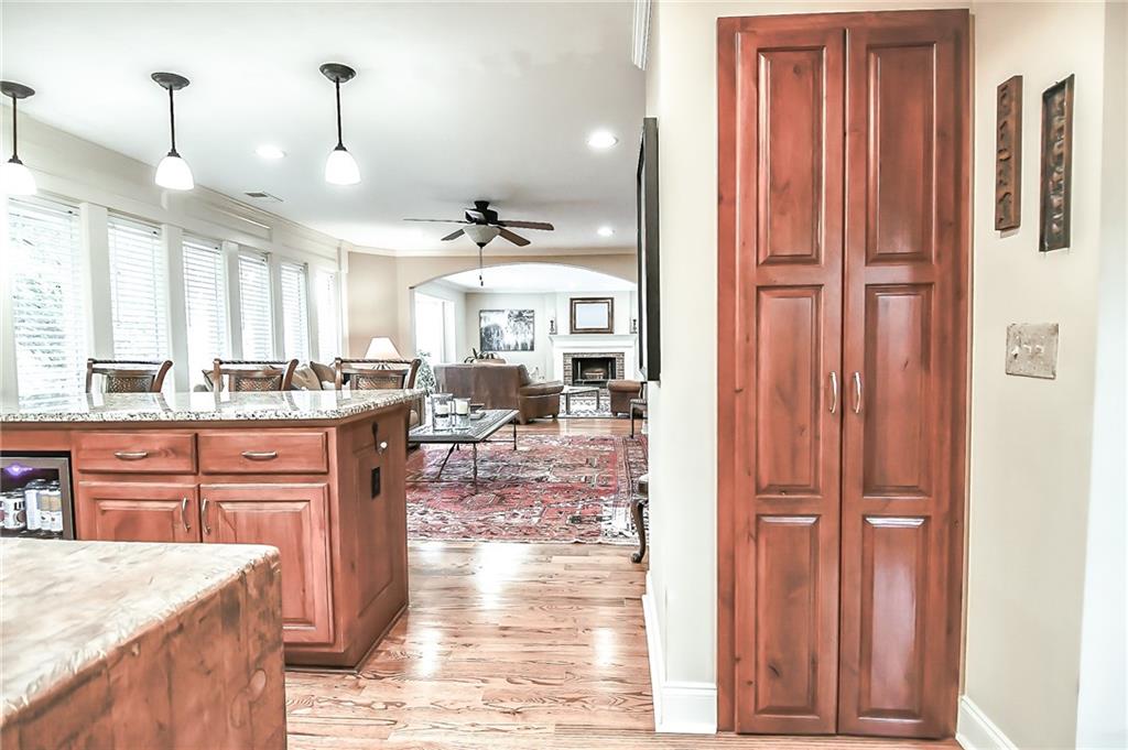 18 Basswood Circle, Sandy Springs, Georgia 30328, 2 Bedrooms Bedrooms, ,2 BathroomsBathrooms,Residential,Sold,18 Basswood Circle,7281308