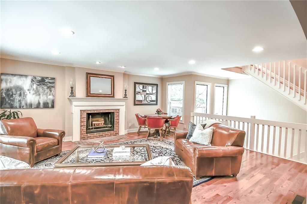 18 Basswood Circle, Sandy Springs, Georgia 30328, 2 Bedrooms Bedrooms, ,2 BathroomsBathrooms,Residential,Sold,18 Basswood Circle,7281308