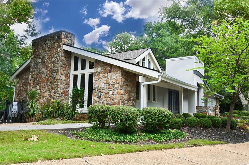 18 Basswood Circle, Sandy Springs, Georgia 30328, 2 Bedrooms Bedrooms, ,2 BathroomsBathrooms,Residential,Sold,18 Basswood Circle,7281308