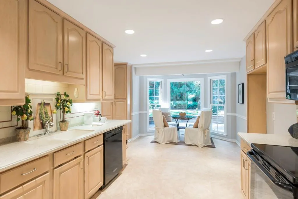 125 Dunhill Court, Sandy Springs, Georgia 30328, 3 Bedrooms Bedrooms, ,2 BathroomsBathrooms,Residential,Sold,125 Dunhill Court,6047562