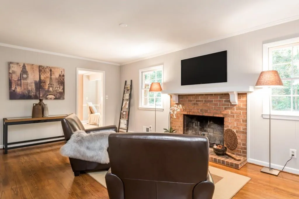 125 Dunhill Court, Sandy Springs, Georgia 30328, 3 Bedrooms Bedrooms, ,2 BathroomsBathrooms,Residential,Sold,125 Dunhill Court,6047562