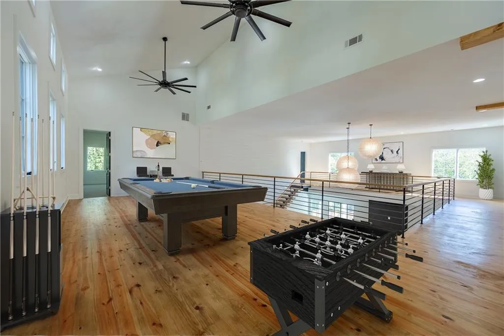 8315 Hewlett Road, Sandy Springs, Georgia 30350, 6 Bedrooms Bedrooms, ,6 BathroomsBathrooms,Residential,Sold,8315 Hewlett Road,6960732