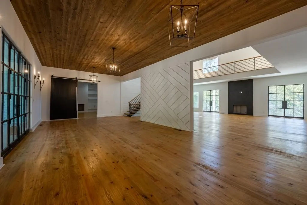 8315 Hewlett Road, Sandy Springs, Georgia 30350, 6 Bedrooms Bedrooms, ,6 BathroomsBathrooms,Residential,Sold,8315 Hewlett Road,6960732