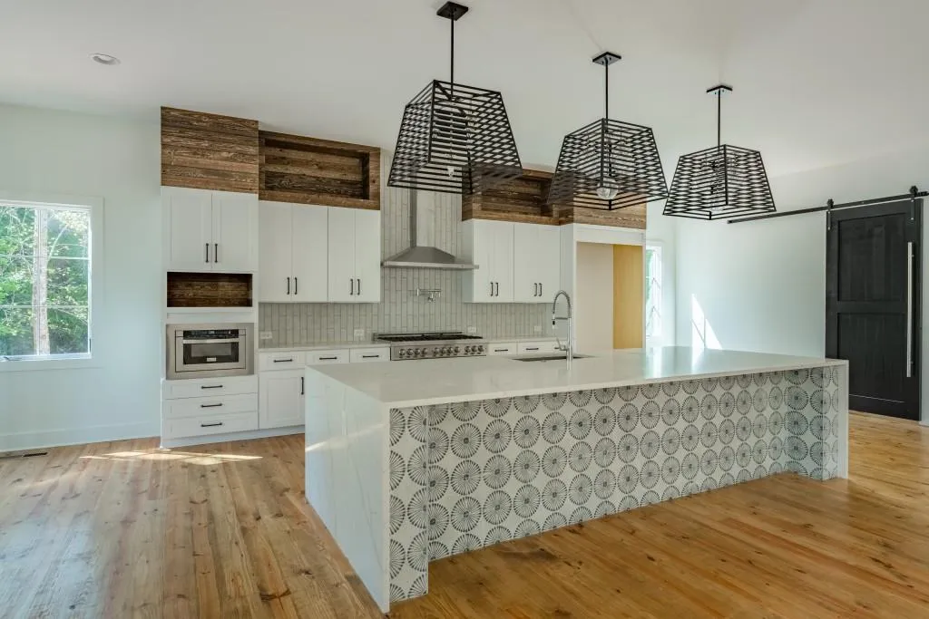 8315 Hewlett Road, Sandy Springs, Georgia 30350, 6 Bedrooms Bedrooms, ,6 BathroomsBathrooms,Residential,Sold,8315 Hewlett Road,6960732