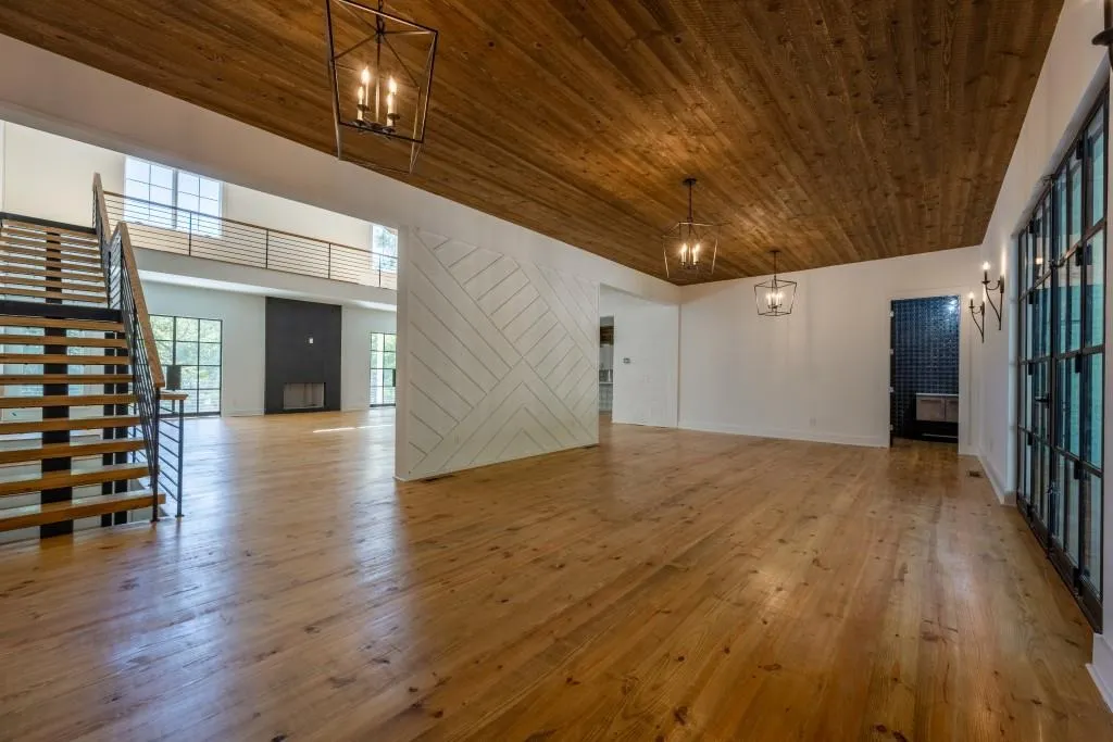 8315 Hewlett Road, Sandy Springs, Georgia 30350, 6 Bedrooms Bedrooms, ,6 BathroomsBathrooms,Residential,Sold,8315 Hewlett Road,6960732