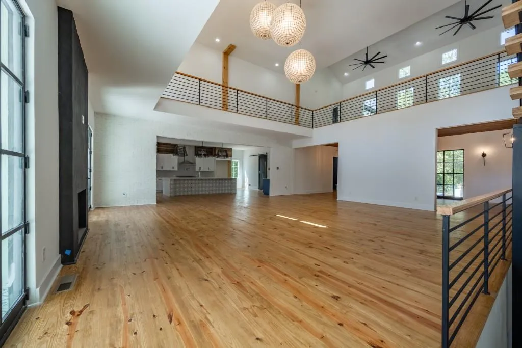 8315 Hewlett Road, Sandy Springs, Georgia 30350, 6 Bedrooms Bedrooms, ,6 BathroomsBathrooms,Residential,Sold,8315 Hewlett Road,6960732