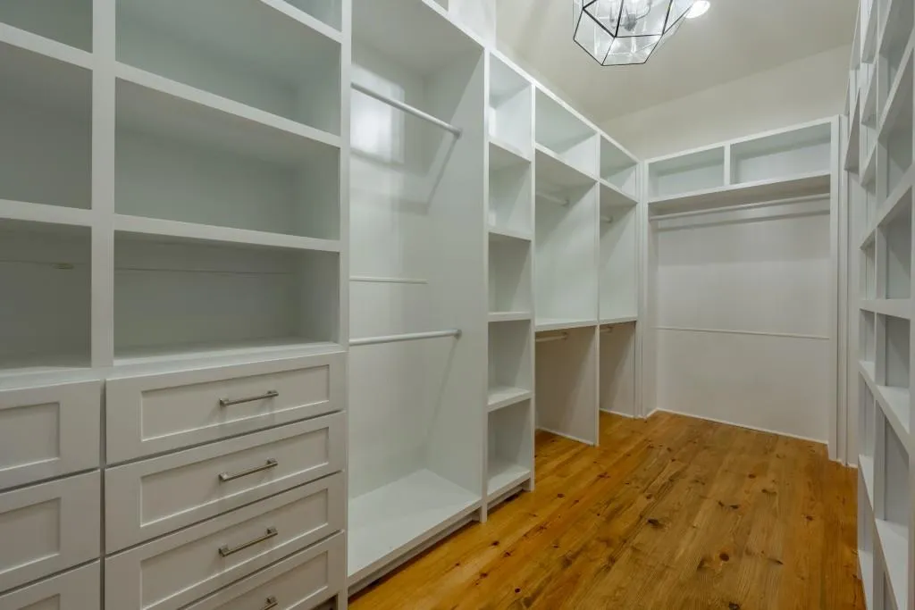 8315 Hewlett Road, Sandy Springs, Georgia 30350, 6 Bedrooms Bedrooms, ,6 BathroomsBathrooms,Residential,Sold,8315 Hewlett Road,6960732