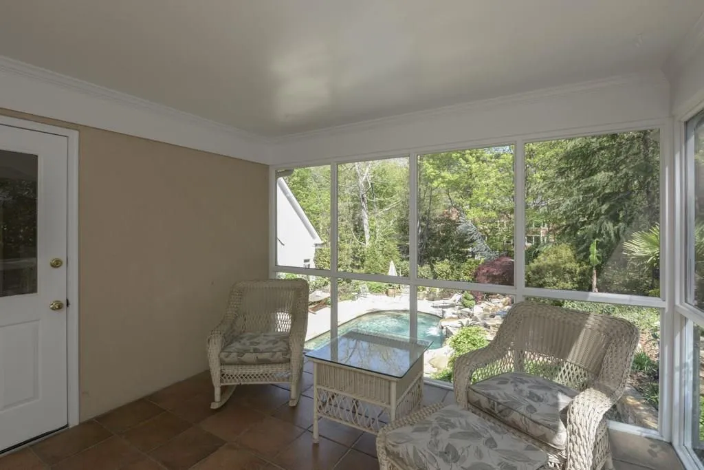 230 Sheridan Point Lane, Atlanta, Georgia 30342, 5 Bedrooms Bedrooms, ,4 BathroomsBathrooms,Residential,Sold,230 Sheridan Point Lane,5832454