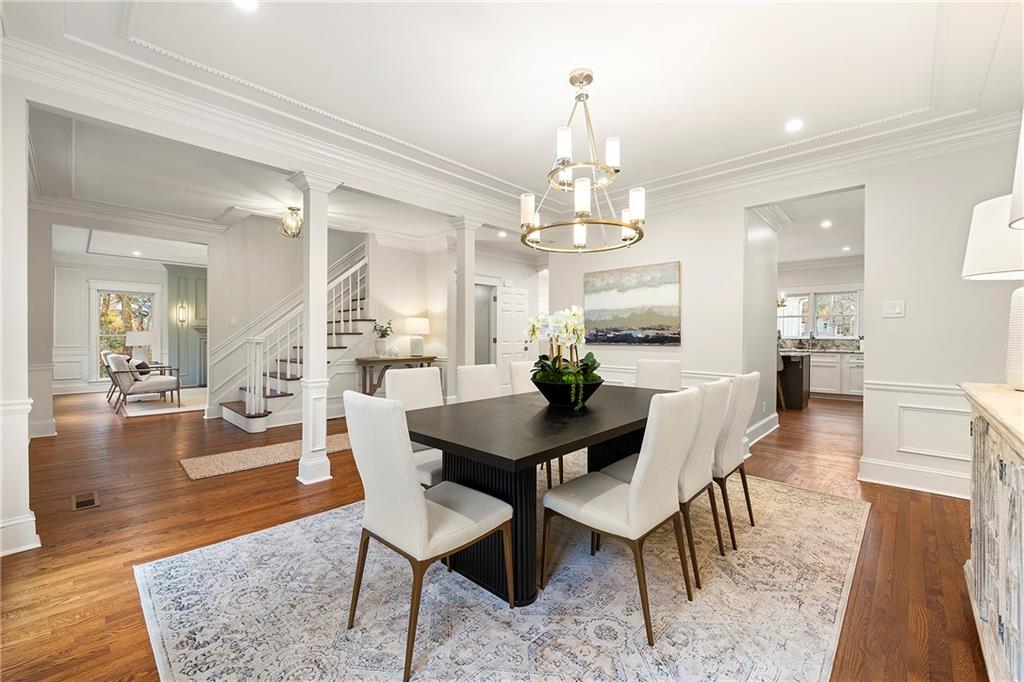 9810 Huntcliff Trace, Sandy Springs, Georgia 30350, 6 Bedrooms Bedrooms, ,5 BathroomsBathrooms,Residential,Sold,9810 Huntcliff Trace,7307484