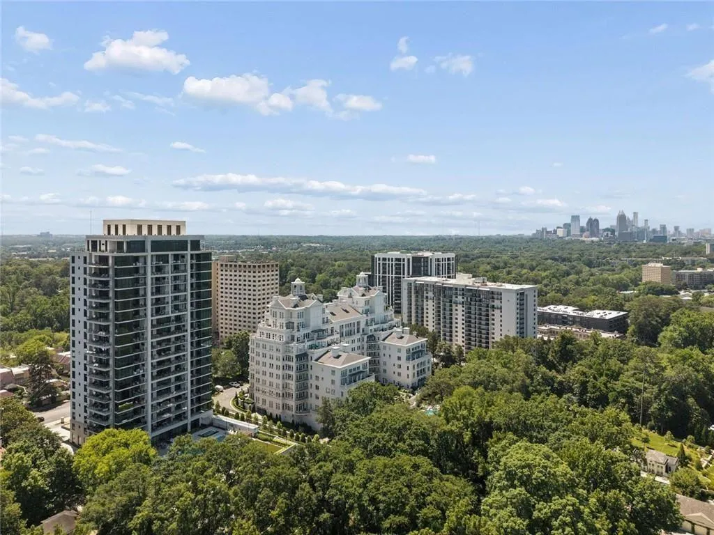 2520 Peachtree Road Unit 603, Atlanta, Georgia 30305, 2 Bedrooms Bedrooms, 0 ,3 BathroomsBathrooms,Residential,For Sale,2520 Peachtree Road Unit 603,7786024
