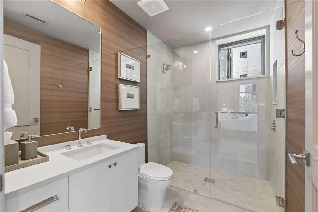 2520 Peachtree Road Unit 603, Atlanta, Georgia 30305, 2 Bedrooms Bedrooms, 0 ,3 BathroomsBathrooms,Residential,For Sale,2520 Peachtree Road Unit 603,7786024