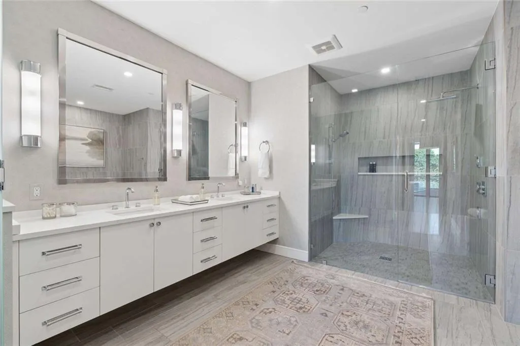 2520 Peachtree Road Unit 603, Atlanta, Georgia 30305, 2 Bedrooms Bedrooms, 0 ,3 BathroomsBathrooms,Residential,For Sale,2520 Peachtree Road Unit 603,7786024