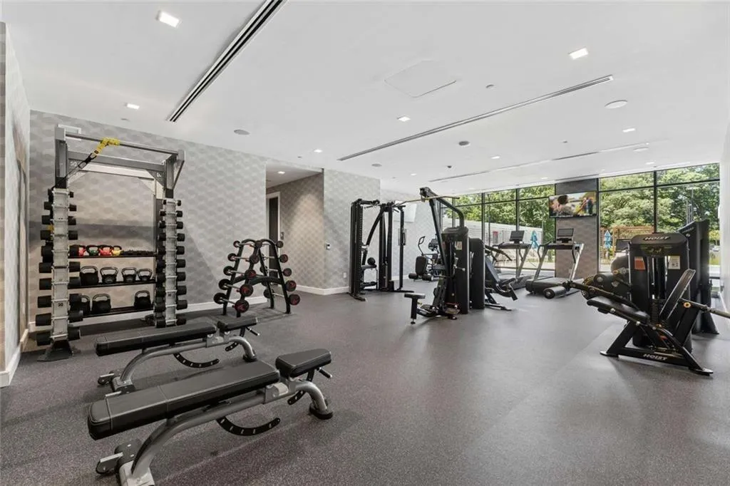 2520 Peachtree Road Unit 603, Atlanta, Georgia 30305, 2 Bedrooms Bedrooms, 0 ,3 BathroomsBathrooms,Residential,For Sale,2520 Peachtree Road Unit 603,7786024