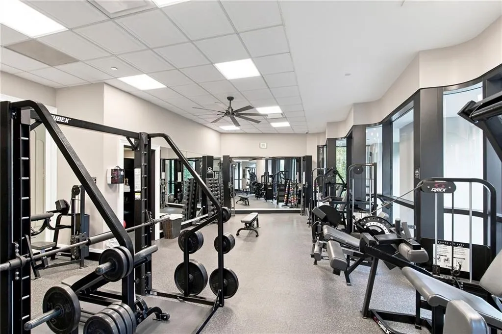 750 Park Avenue Ne Unit 22w, Atlanta, Georgia 30326, 3 Bedrooms Bedrooms, 0 ,2 BathroomsBathrooms,Residential,For Sale,750 Park Avenue Ne Unit 22w,7833763