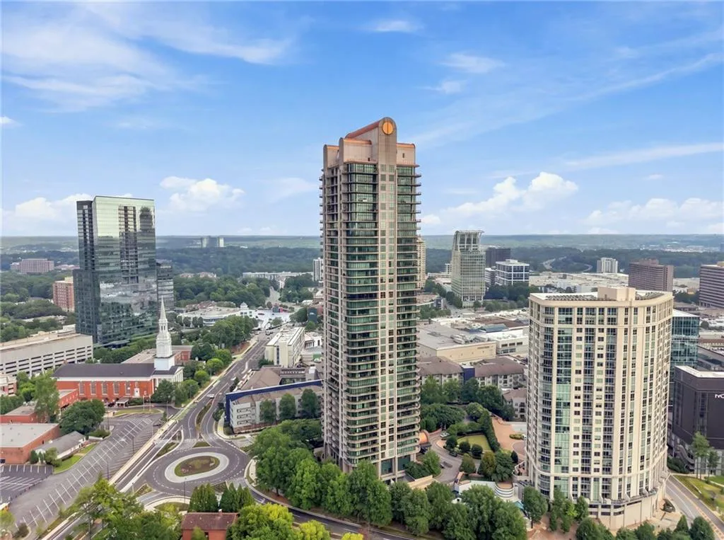 750 Park Avenue Ne Unit 22w, Atlanta, Georgia 30326, 3 Bedrooms Bedrooms, 0 ,2 BathroomsBathrooms,Residential,For Sale,750 Park Avenue Ne Unit 22w,7833763
