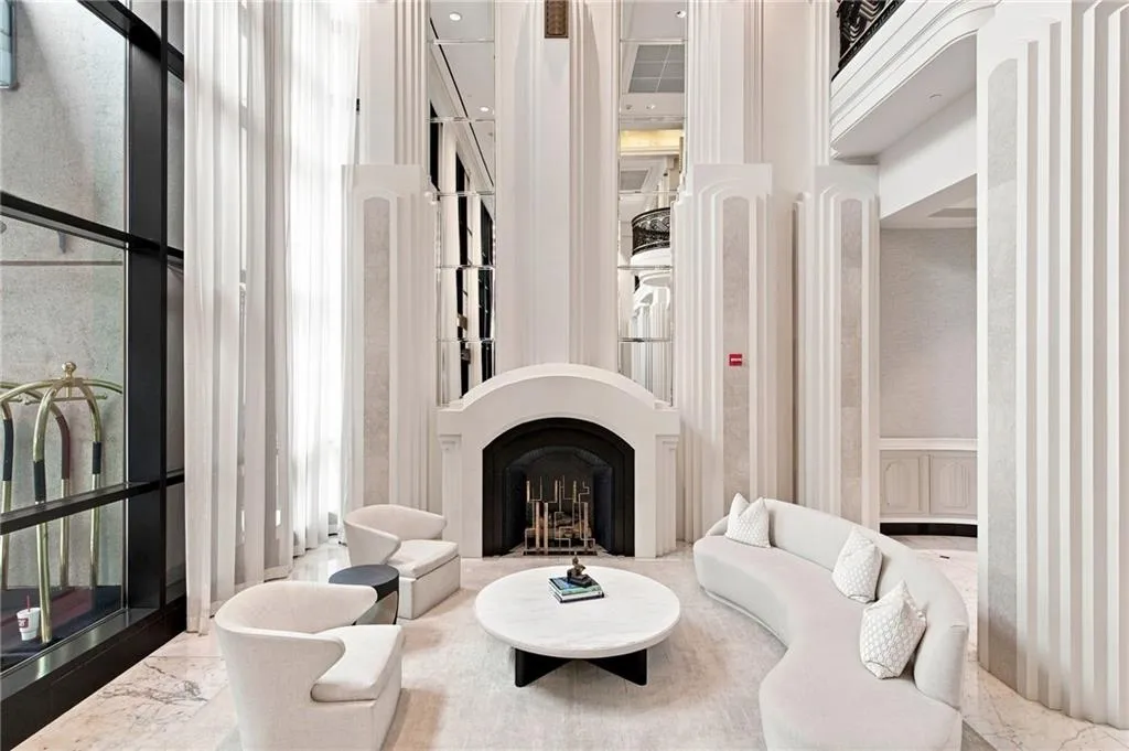 750 Park Avenue Ne Unit 22w, Atlanta, Georgia 30326, 3 Bedrooms Bedrooms, 0 ,2 BathroomsBathrooms,Residential,For Sale,750 Park Avenue Ne Unit 22w,7833763