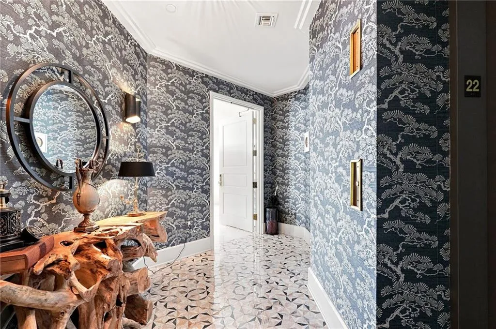 750 Park Avenue Ne Unit 22w, Atlanta, Georgia 30326, 3 Bedrooms Bedrooms, 0 ,2 BathroomsBathrooms,Residential,For Sale,750 Park Avenue Ne Unit 22w,7833763