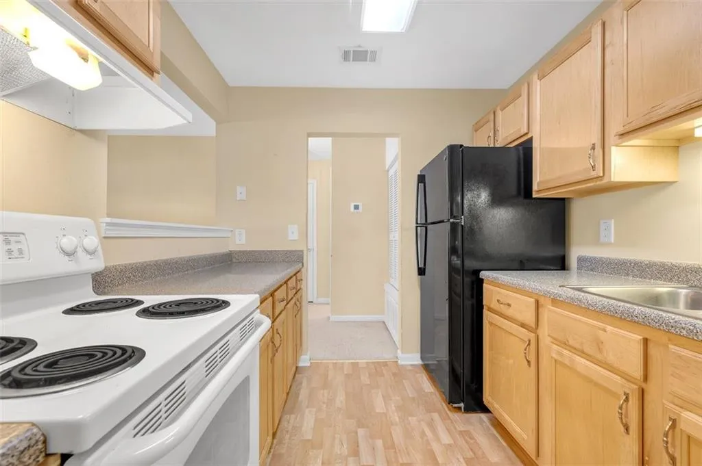 4008 Wingate Way, Atlanta, Georgia 30350, 1 Bedroom Bedrooms, ,1 BathroomBathrooms,Residential,For Sale,4008 Wingate Way,7621680
