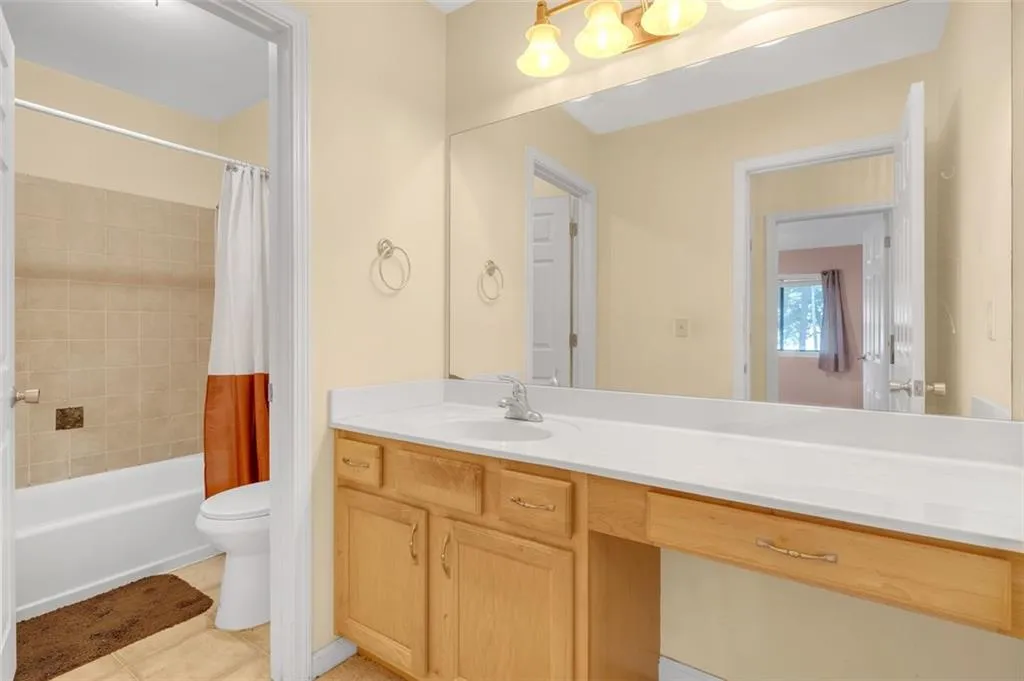 4008 Wingate Way, Atlanta, Georgia 30350, 1 Bedroom Bedrooms, ,1 BathroomBathrooms,Residential,For Sale,4008 Wingate Way,7621680